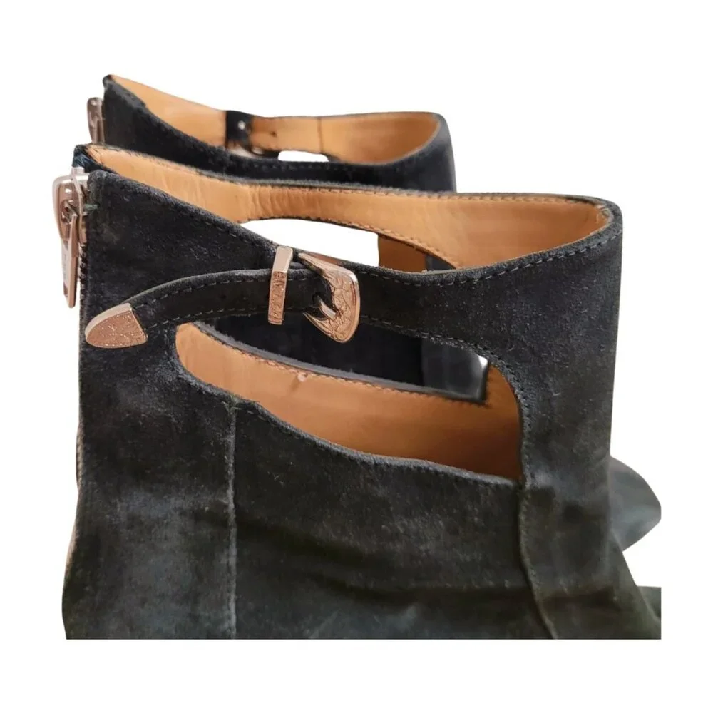TOGA Pulla Black Suede Heeled Boots Booties EU 39 US 9 Zippered Buckle Cutout - Picture 10 of 10
